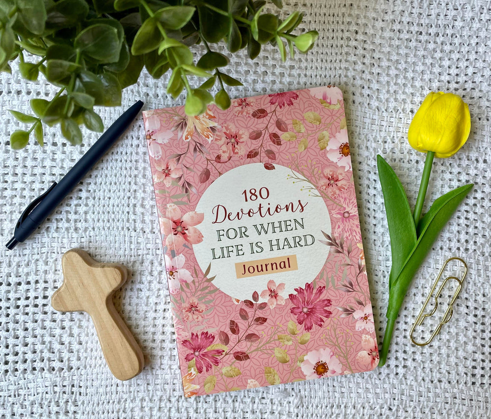 180 Devotionals for When Life Gets Hard Devotional Mini Gift Box